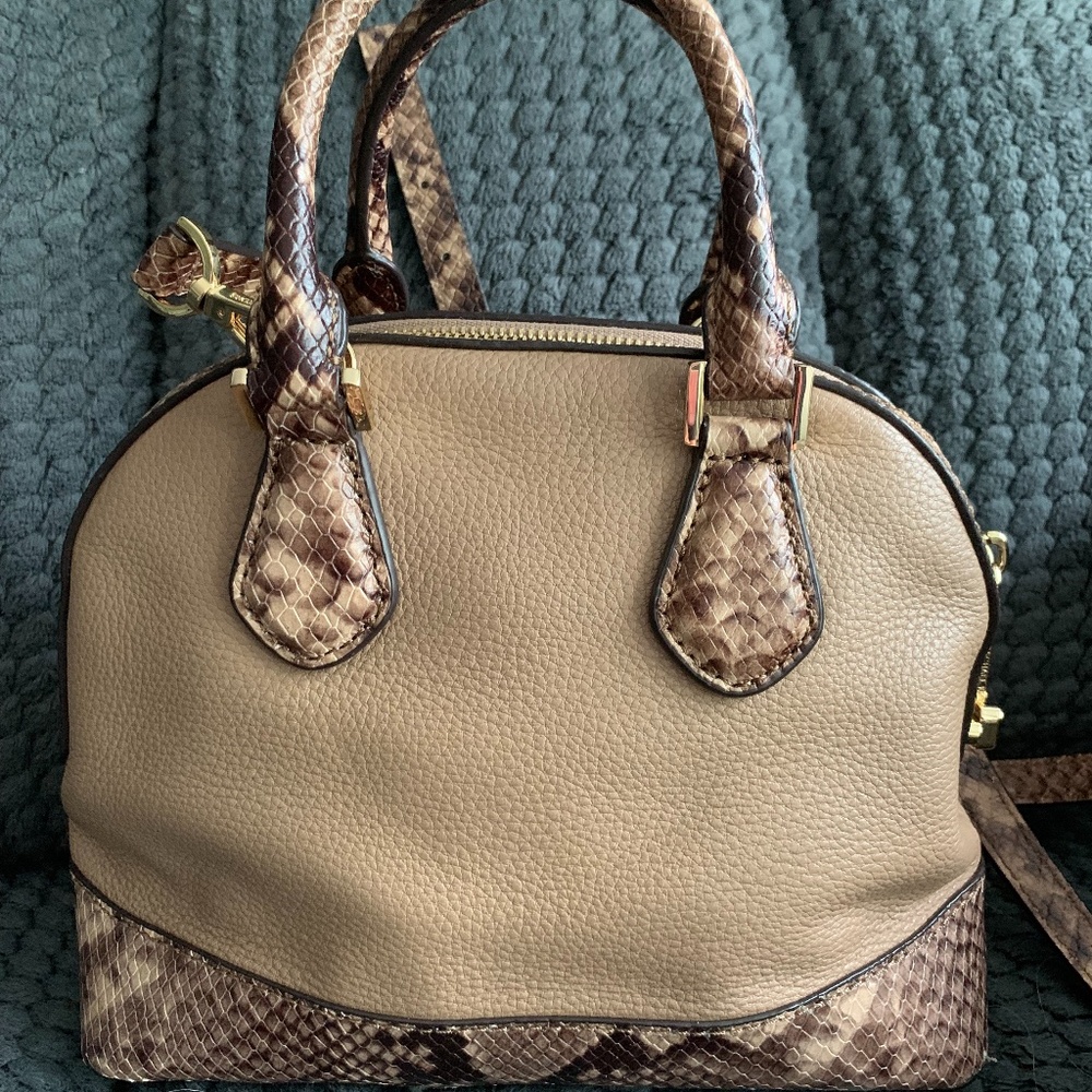 Michael Kors Leather Snakeskin Purse Handbag W Crossbody Strap Great Condition